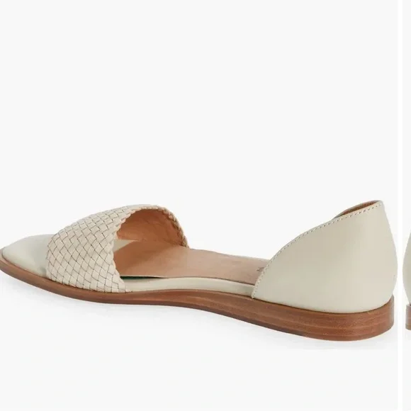 “Madewell” the “Nelda” leather d’orsay flat; in the color pale oyster; size 8 - Picture 7 of 16